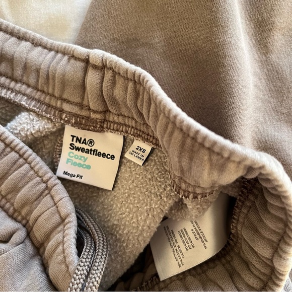 TNA Sweatpants - Picture 2 of 2